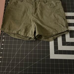 Forever 21 Green Relaxed Fit Shorts